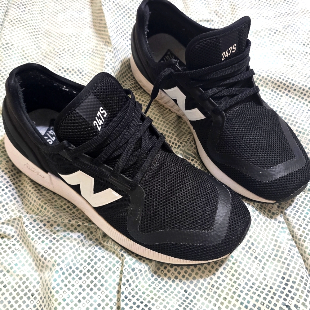 Converse 247s men's size 9